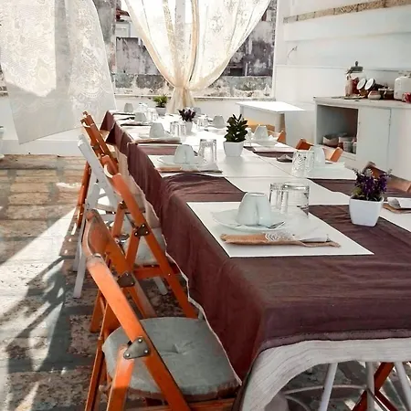 Il Borgo Oda ve Kahvaltı Poggiardo